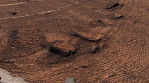 See it: NASA's Curiosity rover captures stunning images of honeycomb-like textures while exploring Mars