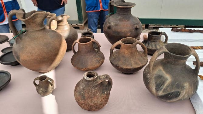 Well-preserved pottery found in Italy.