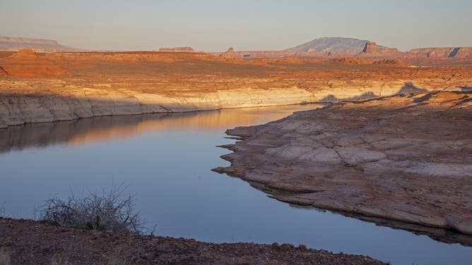 Page, Arizona, The water reservoir behind the Glen Canyon Dam is only 27 percent full. White rock around the lake is the 'bathtub ring,' which shows how dramatically the water has dropped.