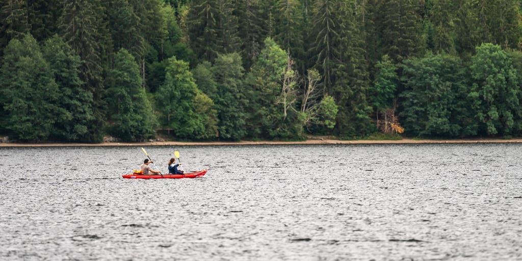 2 people found dead after going missing during midnight canoeing trip in California