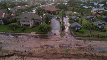 Daylight reveals utter devastation as powerful Hurricane Lowell makes rare direct hit on Hawaii - Fox News