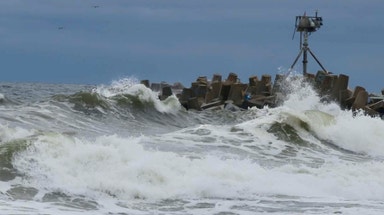 Powerful nor'easter lashes the East Coast as millions brace for worst coastal flooding since Superstorm Sandy