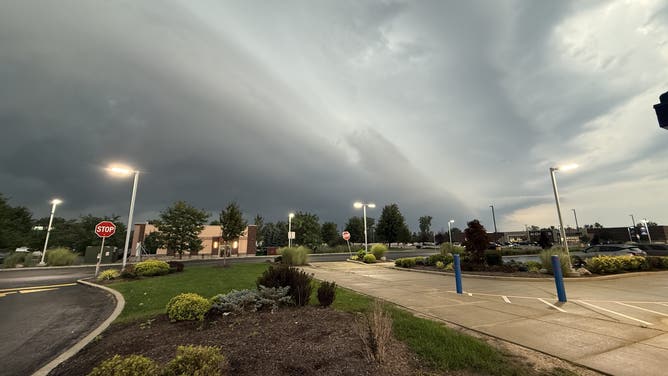 Shelf cloud looms over Lancaster, New York, ahead of strong thunderstorms on Sep. 2, 2026.