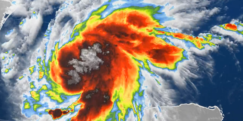 Photo: foxweather.com Hurricane Isaias Hits 80 MPH as First Atlantic Hurricane of 2026