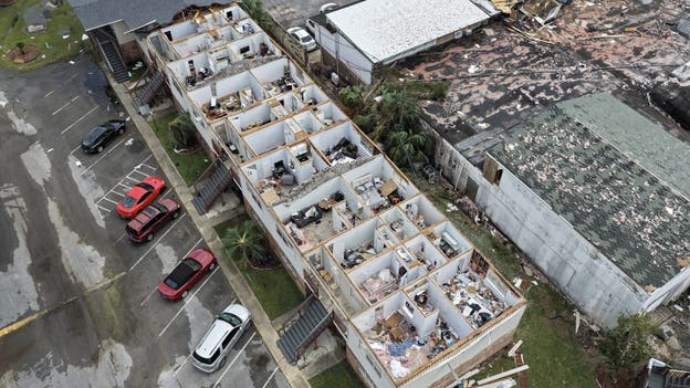 Isaias Recap: At least 4 dead, hundreds of thousands remain without power