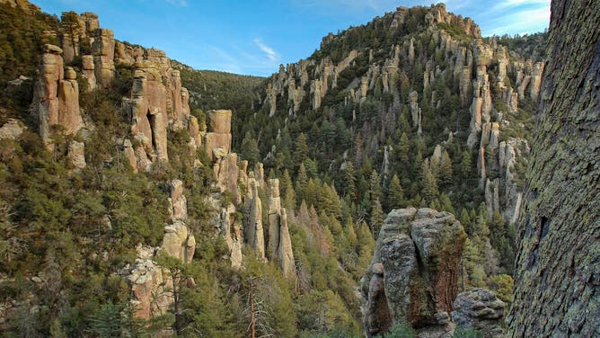 USA, America, Arizona, Chiricahua National Monument, scenic rocks.