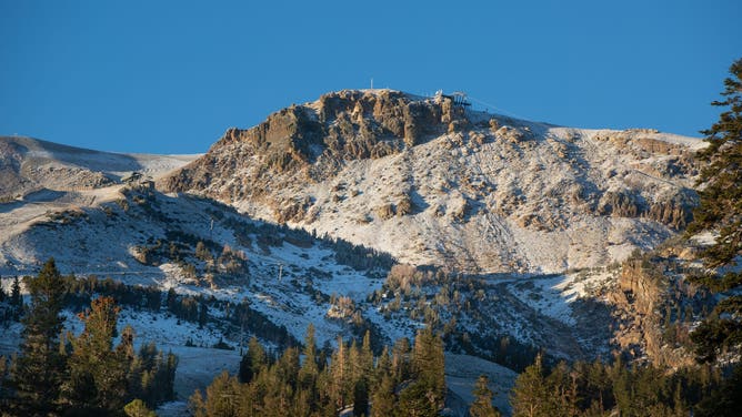 MAMMOTH LAKES, CA - OCTOBER 23: A fast-moving storm drops a few inches of snow at the top of the popular Mammoth Mountain ski resort on October 23, 2022, in Mammoth Lakes, California.