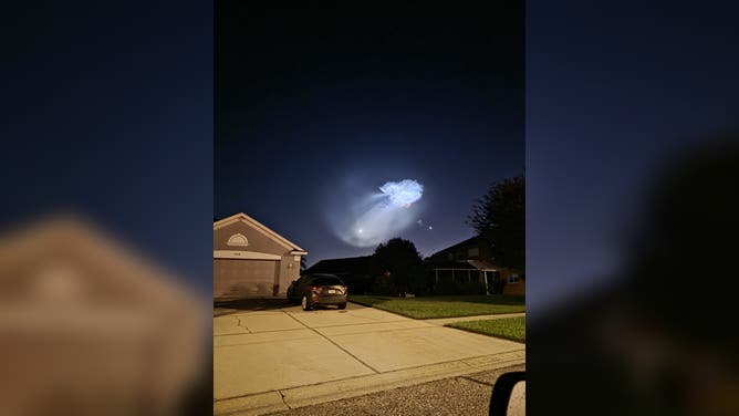 The SpaceX jellyfish cloud from Riverview, Florida.